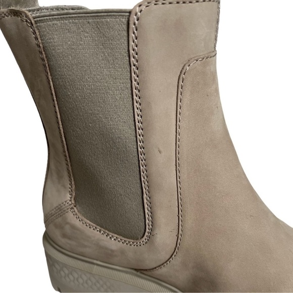 NWOT Timberland Cortina Valley Leather Chelsea Boot - Picture 15 of 15